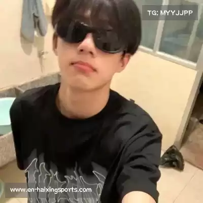 束嘉立